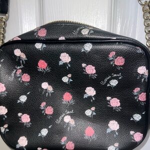 Victoria Secret Black Rose Floral Crossbody Camera Bag Gold Chain Strap